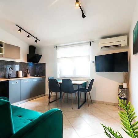 Apartman Smaragd 法扎纳 外观 照片