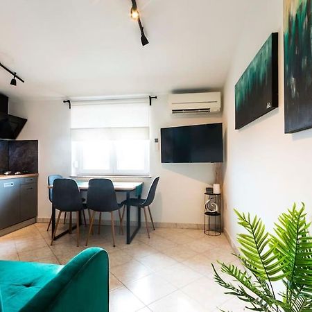 Apartman Smaragd 法扎纳 外观 照片